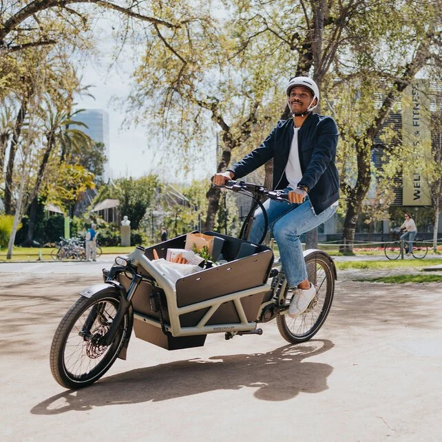 How to Ride With Cargo Without Losing Balance