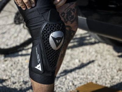 Best Knee Guards for Downhill Mountain Biking: Ultimate Protection Guide