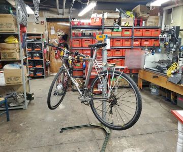How to Use a Bike Repair Stand at Home Setup and Tools Guide