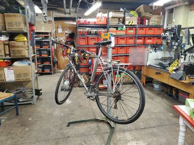 How to Use a Bike Repair Stand at Home Setup and Tools Guide
