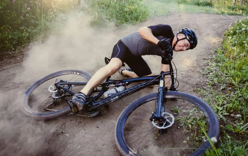 How to Avoid Road Rash: Gear, Techniques, and First Aid Tips for Safer Riding