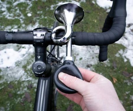 Best Bike Bells & Horns for City Commuting: Loudness, Style, Cost Guide