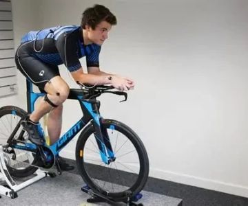 How to Adjust Cleat Position to Prevent Knee Pain in Cycling