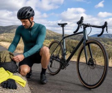 Dress for a Bike Ride When the Forecast Keeps Changing