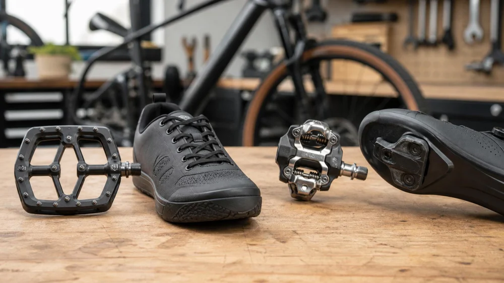 Flat Pedals vs. Clipless: Choose for Your Riding Style